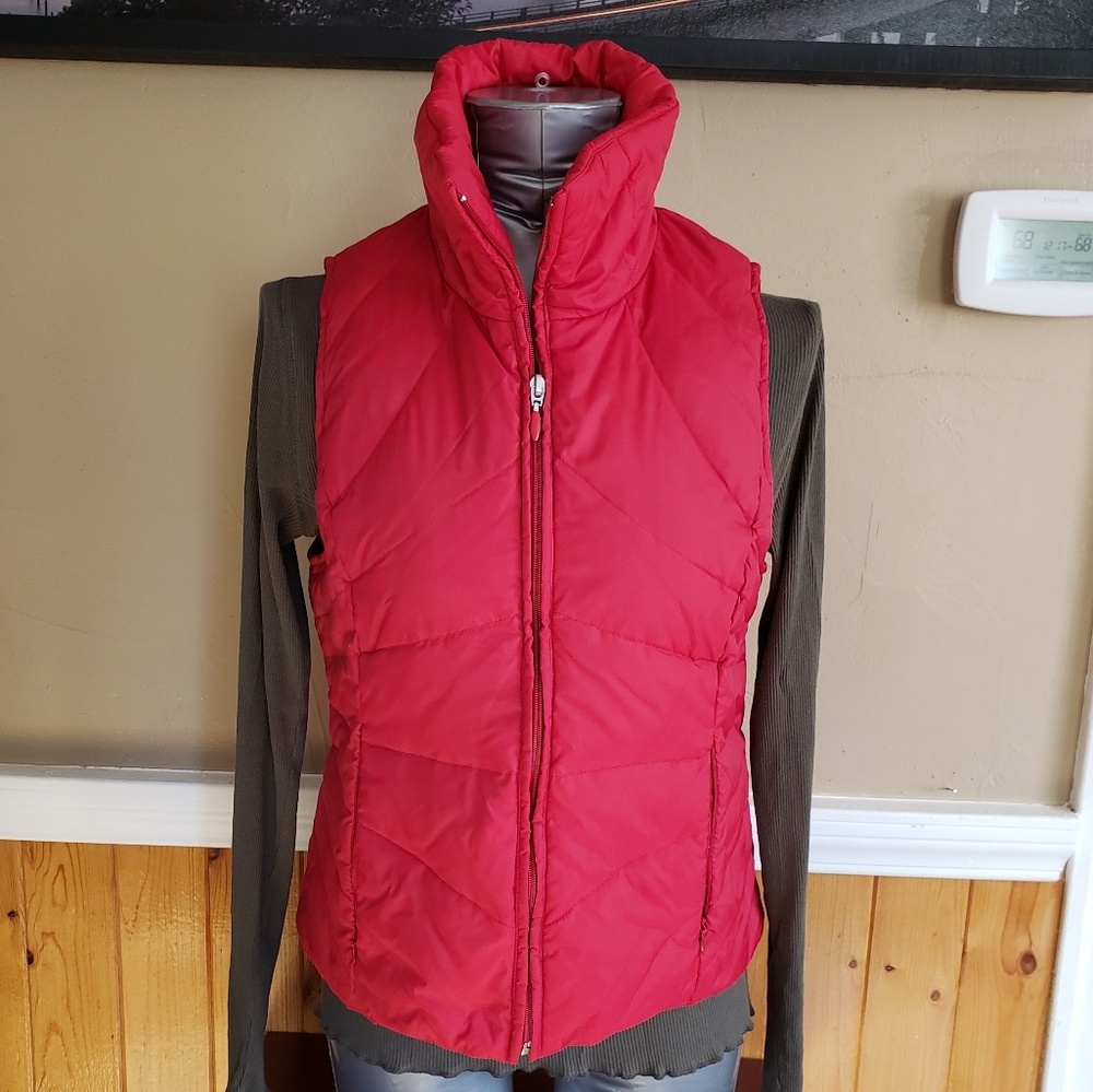 NWOT Kenneth Cole puffy vest